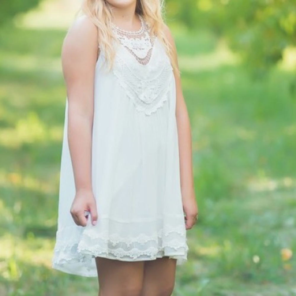 White lace dress